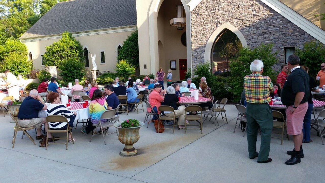 Crawfish Boil Fundraiser